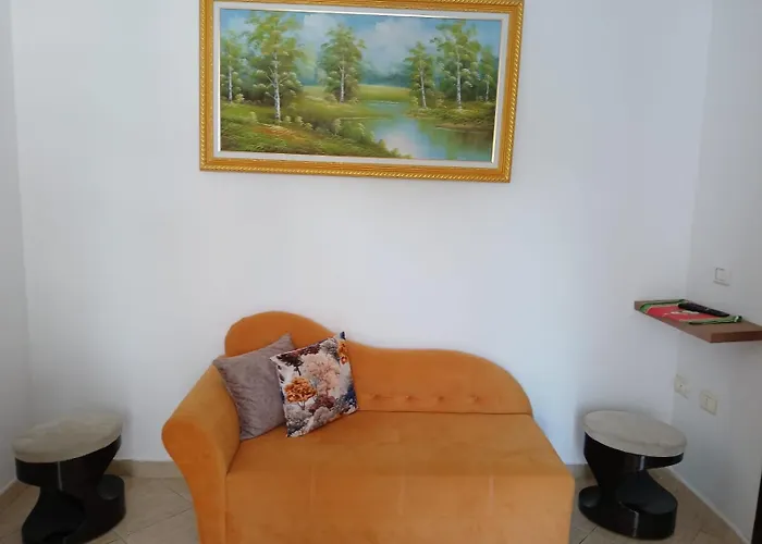 Osmenaj Appartement *